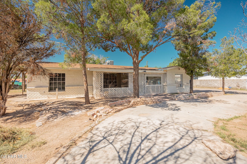 For Sale $205,000 • Co-Listing Agent