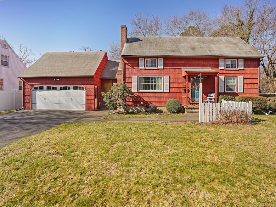 7 Michael St, Norwalk, CT 06854 - photo 1