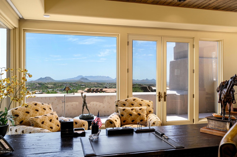 Amazing Office with VIEWS