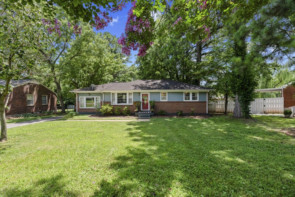 Under Contract $389,000