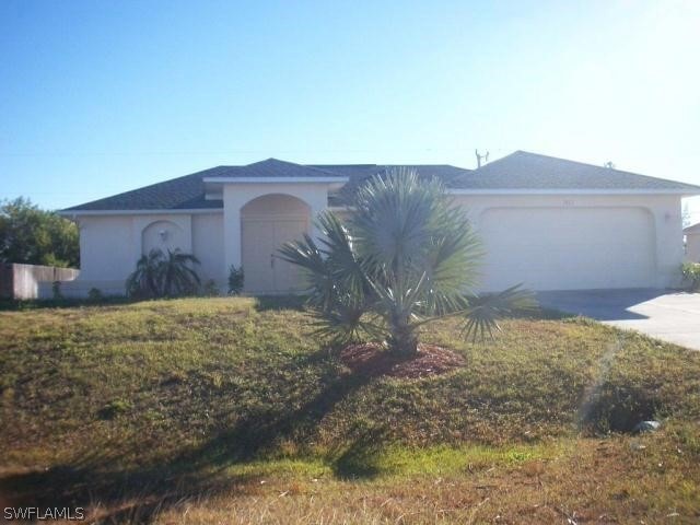 1811 NE 2nd Place, Cape Coral, FL 33909 - photo 1