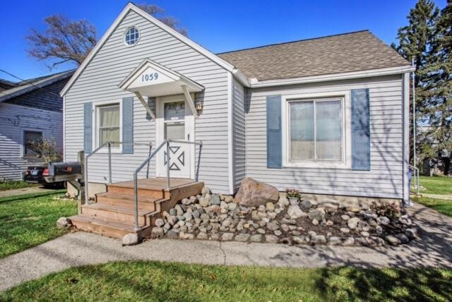 Charming Bungalow-Boston Square GR!