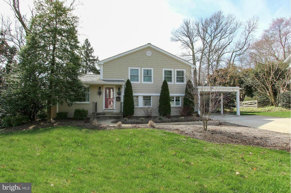 1505 Wake Forest Dr, Alexandria, VA 22307 - photo 1