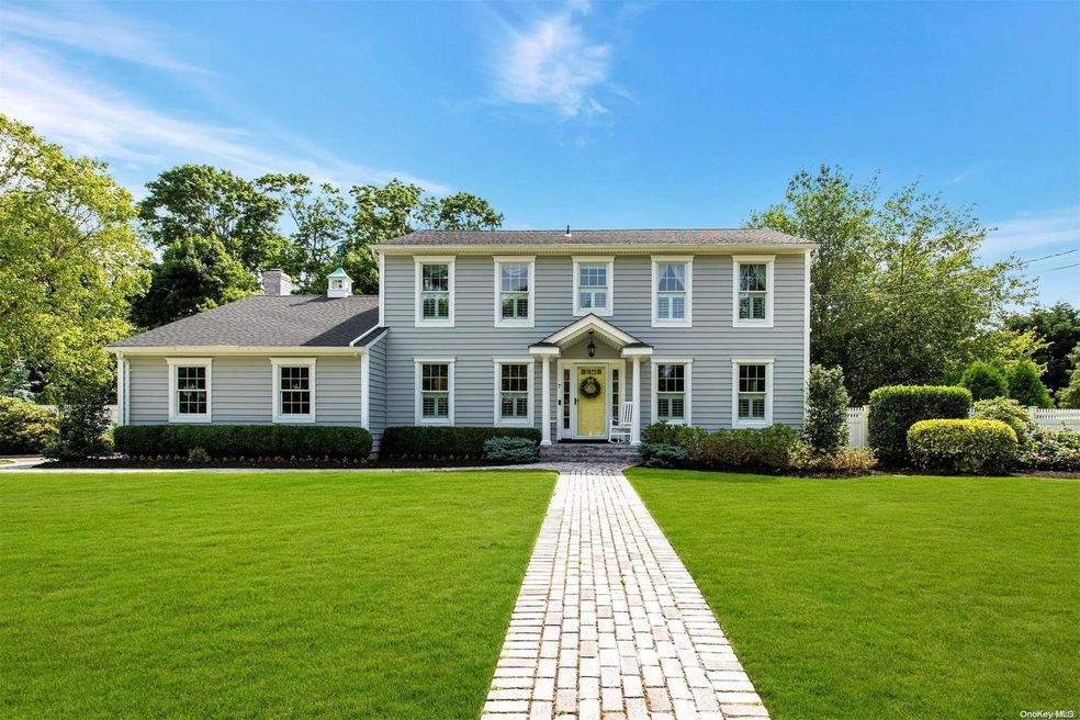 7 Baygrove Ct, Bayport, NY 11705 - photo 1