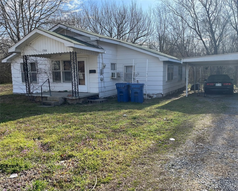 1300 S A St, McAlester, OK 74501 - photo 1