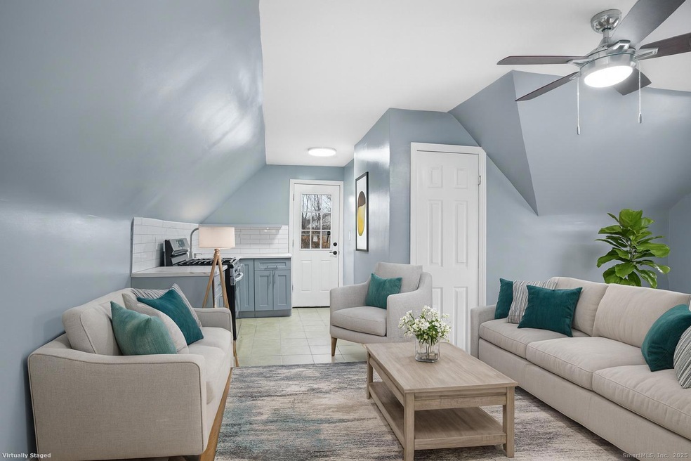 90 Amsterdam Ave unit 2, Bridgeport, CT 06606 - photo 1