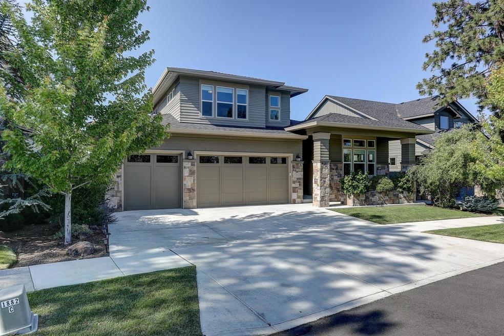 19674 Aspen Ridge Dr, Bend, OR 97702 - photo 1