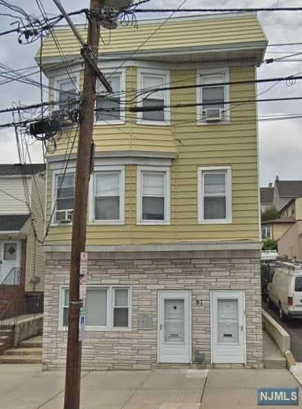 Sold $549,000 • Co-Listing Agent