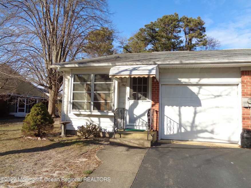 19a Monmouth 004