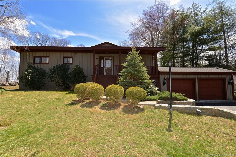 11 Mamanasco Rd, Ridgefield, CT 06877 - photo 1