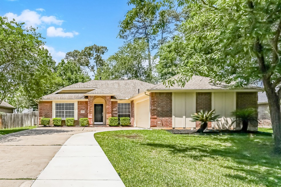 6530 Woodland Oaks, Magnolia, TX 77354 - photo 1