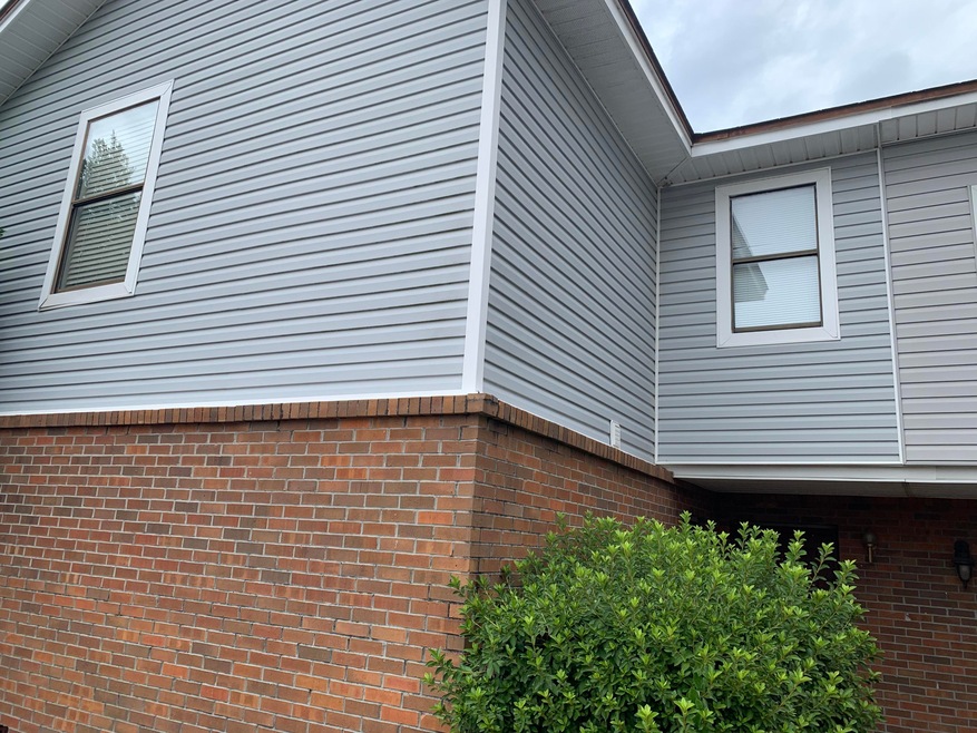 126 Walton Way