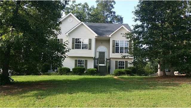 166 Old Stonewall Dr, Locust Grove, GA 30248 - photo 1