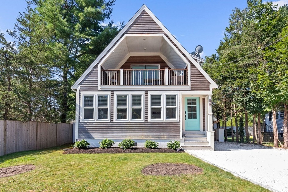 24 Gitche Gumee Rd, Buzzards Bay, MA 02532 - photo 1