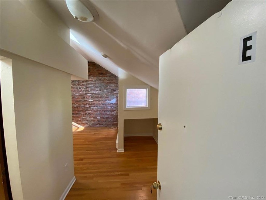 263 Dwight St unit E, New Haven, CT 06511 - photo 1