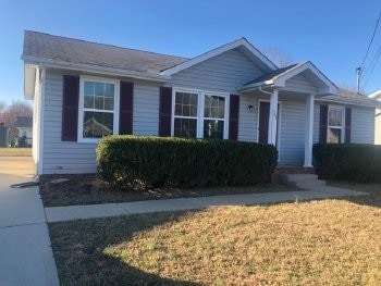 562 Jacquie Dr, Clarksville, TN 37042 - photo 1