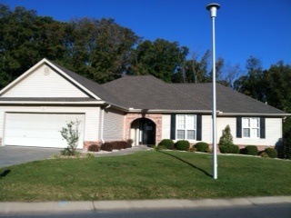 7 Parkridge Dr, Bella Vista, AR 72715 - photo 1