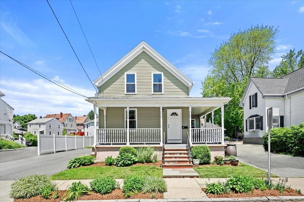 Sold $817,000 • Co-Listing Agent