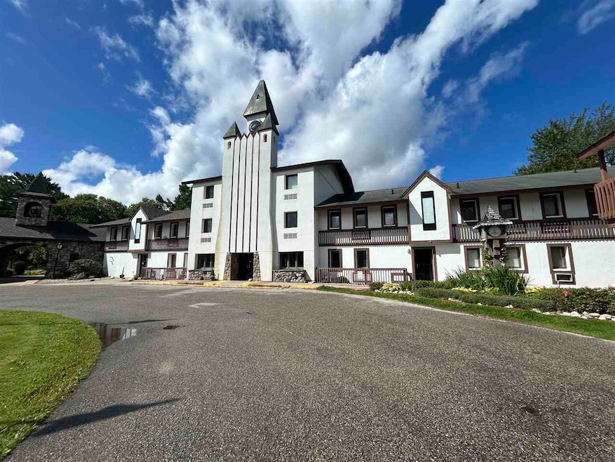 6500 Schuss Mountain Ln unit 112, Mancelona, MI 49659 - photo 1