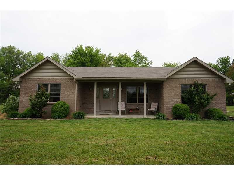 132 Hunt St, Osgood, IN 47037 - photo 1