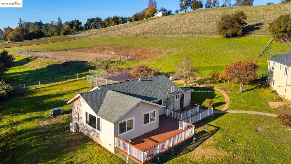 20955 Shaws Flat Rd, Sonora, CA 95370 - photo 1