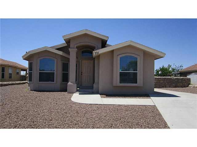 721 Desert Silver Dr, Horizon City, TX 79928 - photo 1