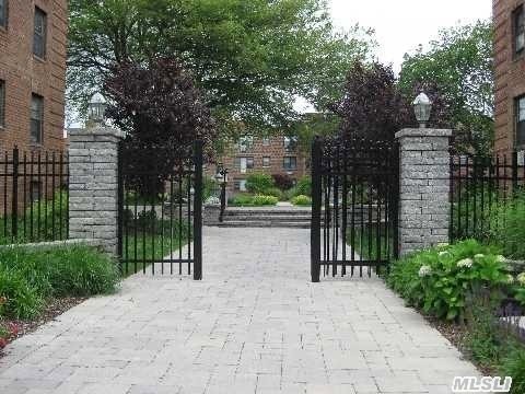 1 Jefferson Ave unit H-6, Rockville Centre, NY 11570 - photo 1