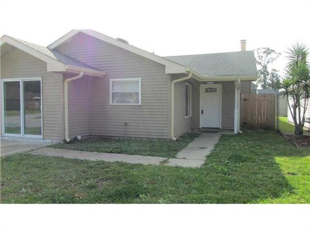 2905 Laurie Ln, Marrero, LA 70072 - photo 1