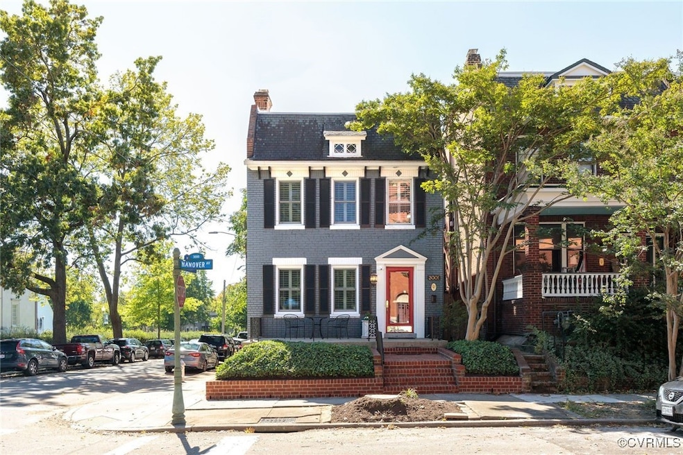 Wonderful all-brick row house on a prime Museum District corner lot