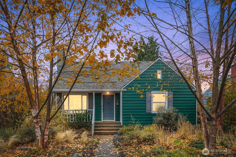 For Sale $625,000 • Co-Listing Agent