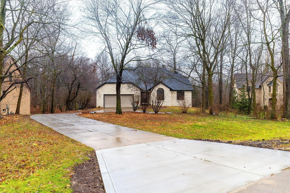 8027 Hickory Ridge Ct (Exterior)-1