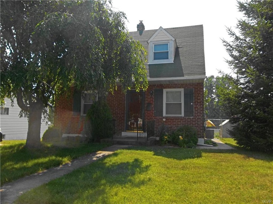 226 7th St, Whitehall, PA 18052 - photo 1