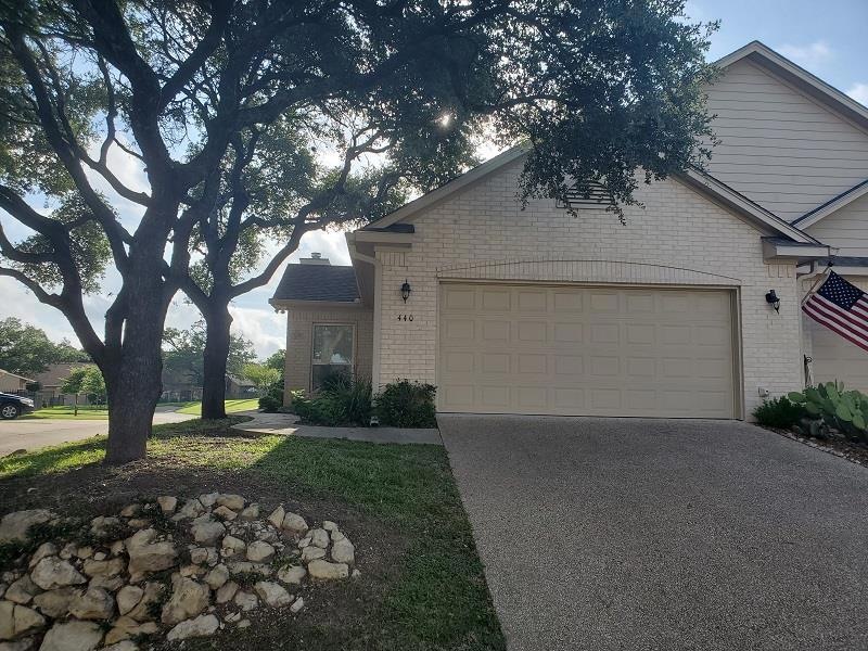 440 Summit Cir, Fredericksburg, TX 78624 - photo 1