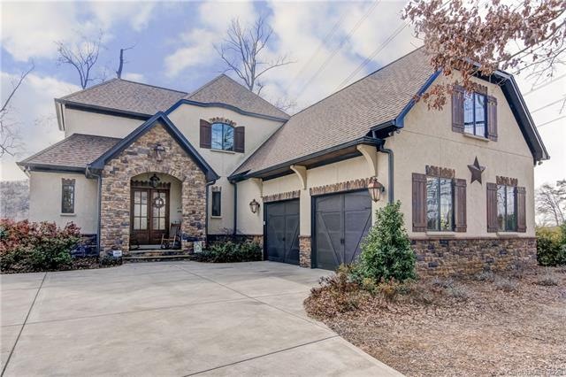 3 BR Waterfront home with long range panoramic sun