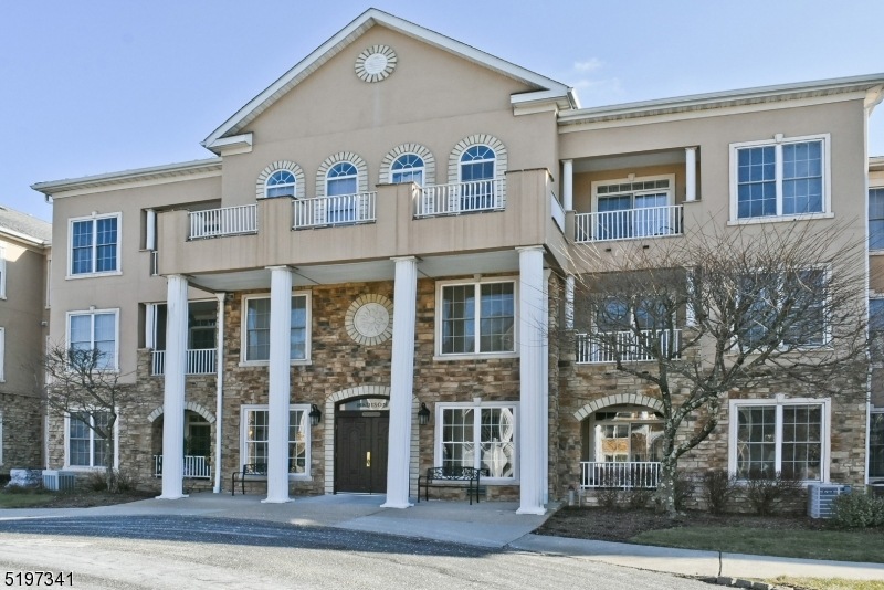 1307 Franklin Ln unit 307, Rockaway, NJ 07866 - photo 1