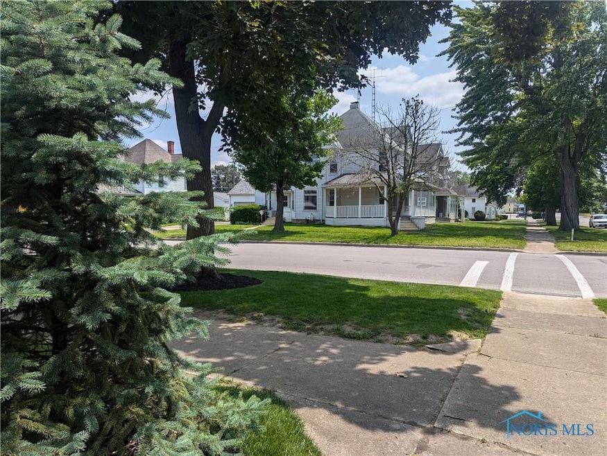 Under Contract $164,900