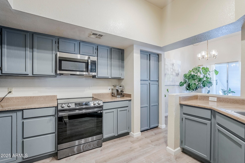 1331 W Baseline Rd unit 360, Mesa, AZ 85202 - photo 1