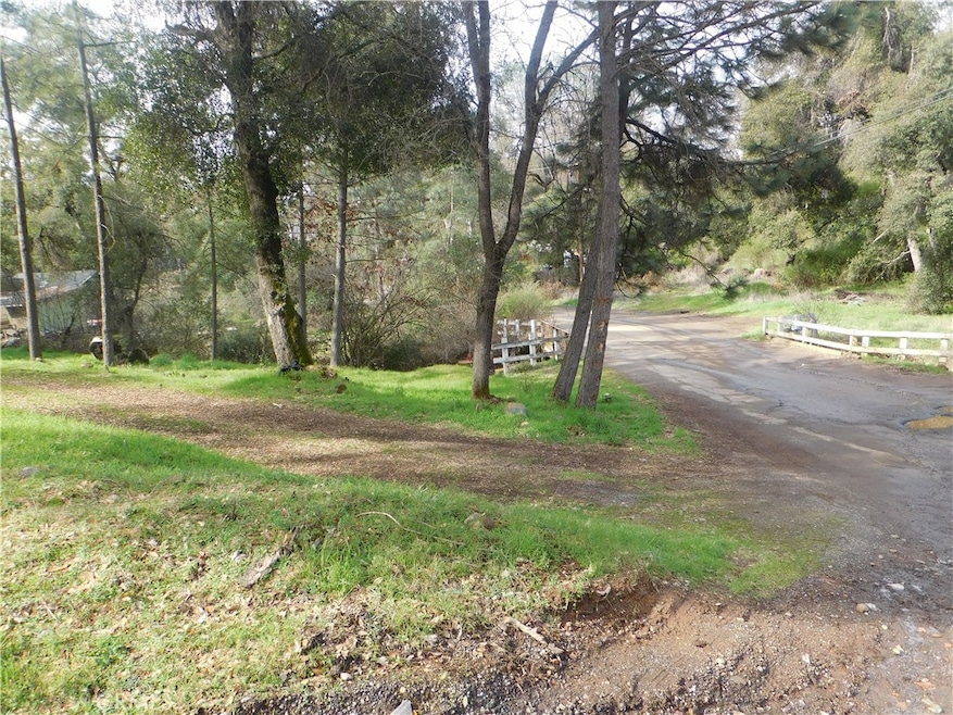 5560 Hale Ave, Clearlake, CA 95422 - photo 1