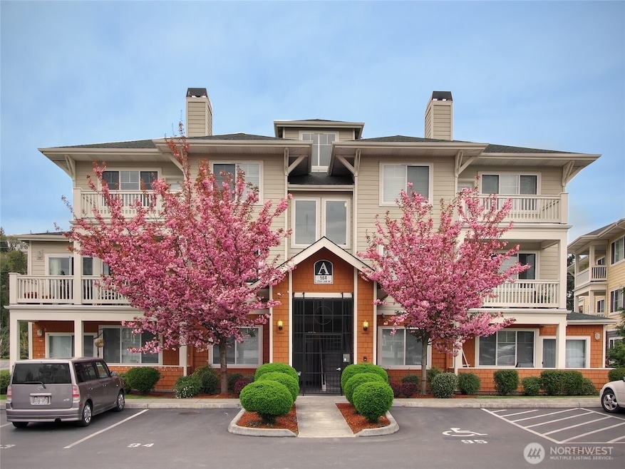 564 225th Ln NE unit A102, Sammamish, WA 98074 - photo 1