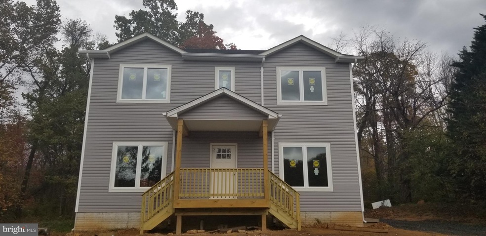 35086 Scotland Heights Rd, Round Hill, VA 20141 - photo 1