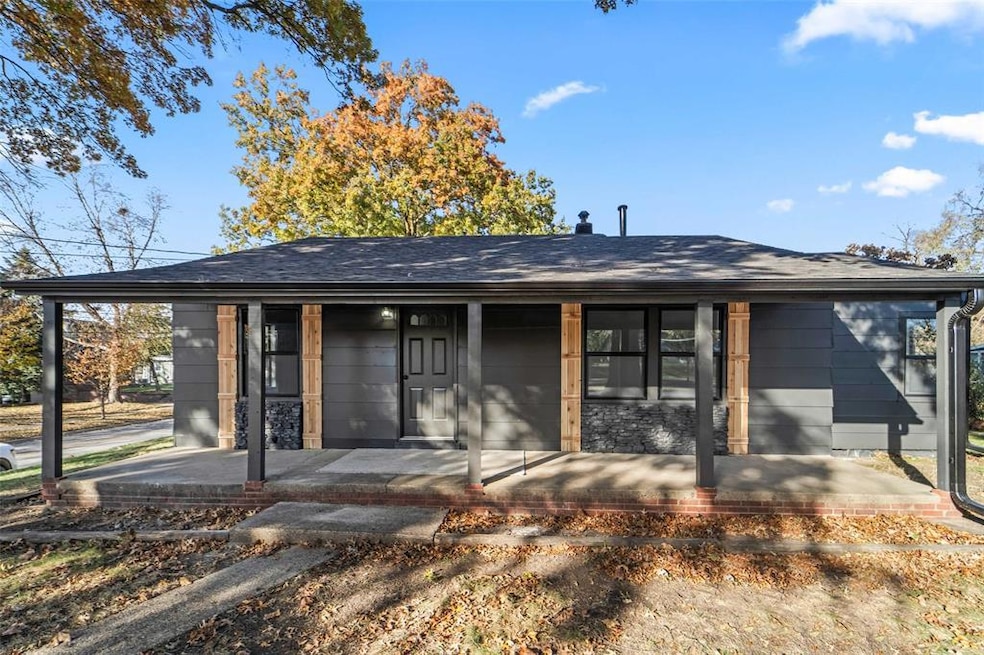 For Sale $224,900 • Co-Listing Agent