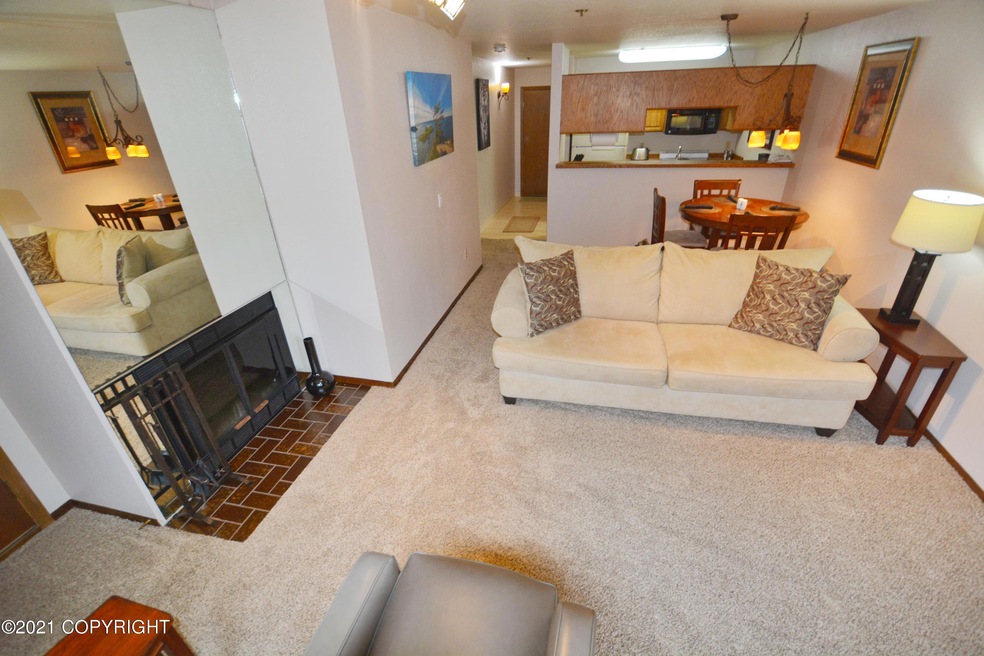 LR to Kitchen