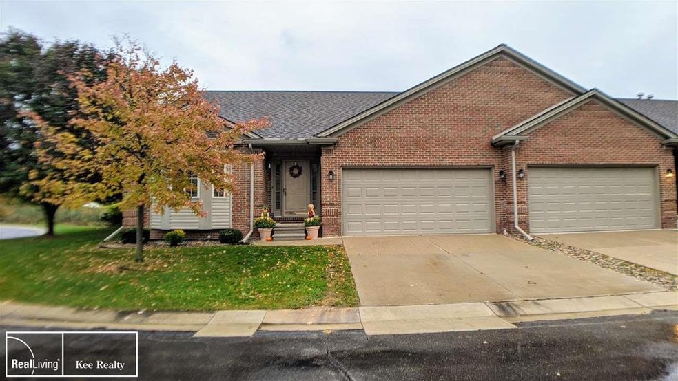 Attached 2 car garage!