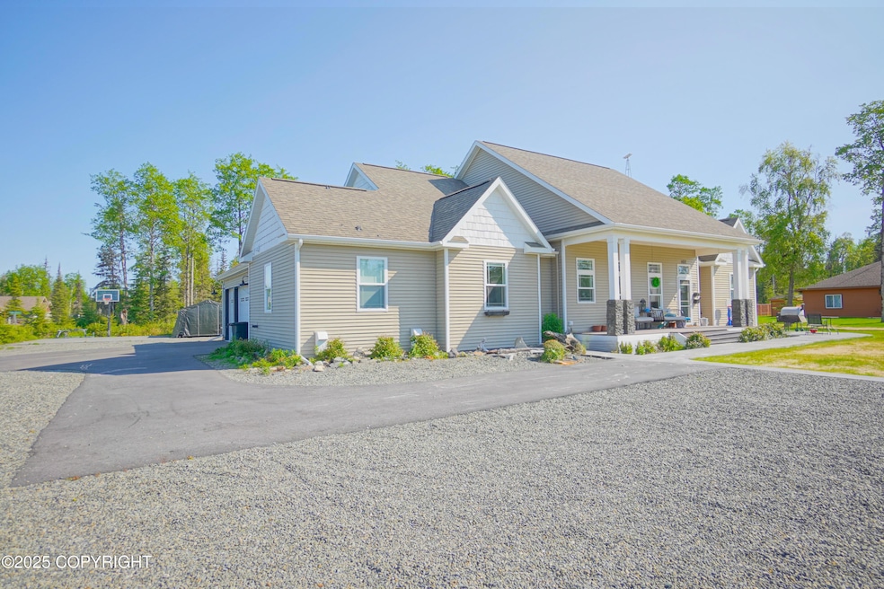 For Sale $725,000 • Co-Listing Agent