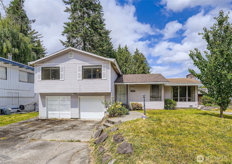 For Sale $840,000 • Co-Listing Agent