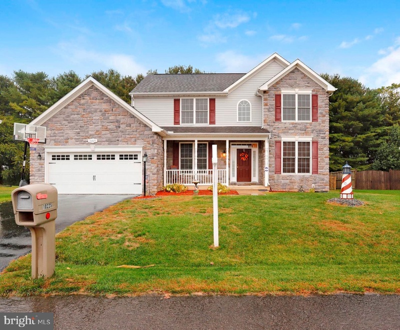 10225 Saddlebrooke Ln, Hagerstown, MD 21740 - photo 1