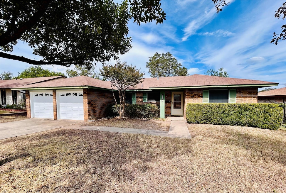 For Rent $1,900/month