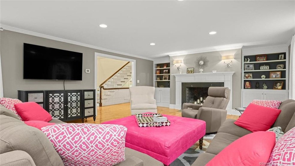 View of Living Room facing into the front Foyer w/