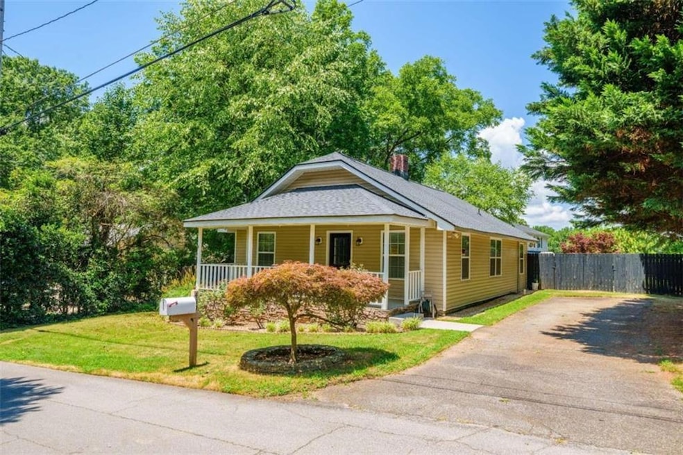 459 Garner St, Buford, GA 30518 - photo 1