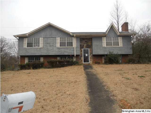 Welcome to 2220 Ledgewood Cir